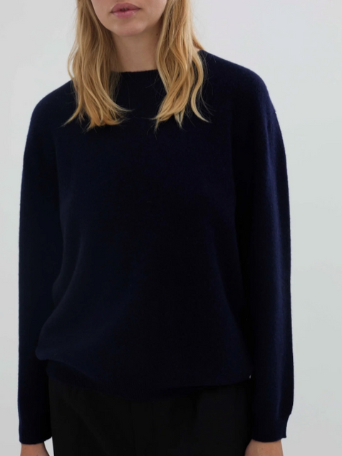 Women's Oversized Roundneck (Navy Blue)