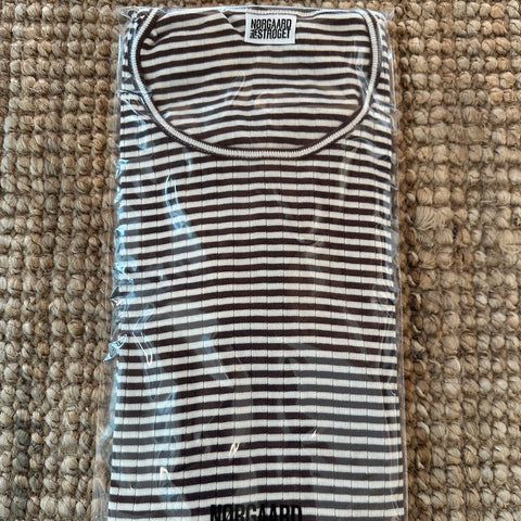 101 Fine Stripe Brown/Ecru (Alm Længde)