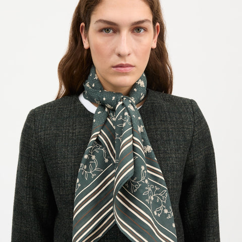 Skall Classic Scarf 90x90 (Dark Green/Brown)