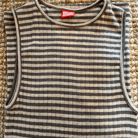NPS Tank Top Uld (Brown/Camel)