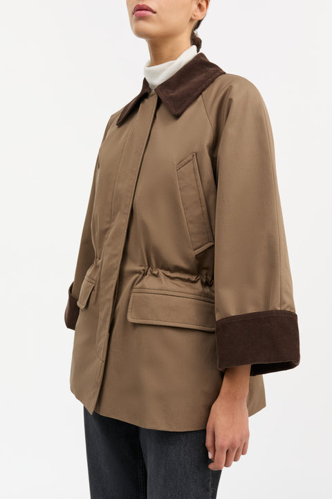 Gaby Jakke (Taupe Brown)