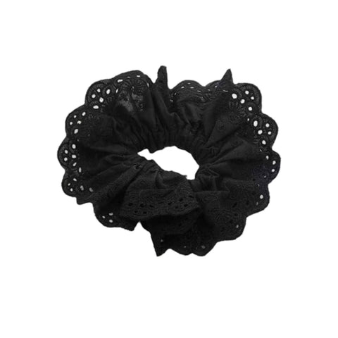 Lace Scrunchie (Black)