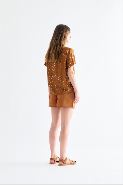 Birna Bluse (Dot Print Caramel)