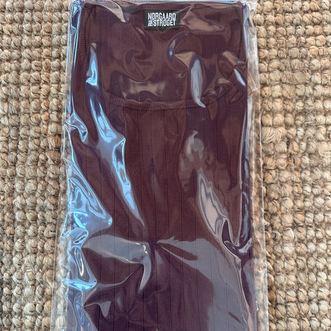 101 Solid Colour Aubergine (Alm Længde)