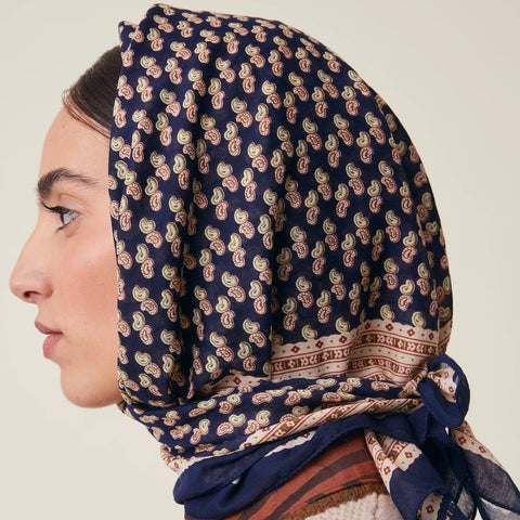 Phedre Tørklæde No. 845 (Magic Blue)