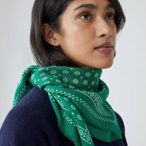 Olaf Wool Scarf N°676 (Oxford Green)