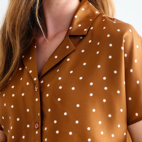 Birna Bluse (Dot Print Caramel)